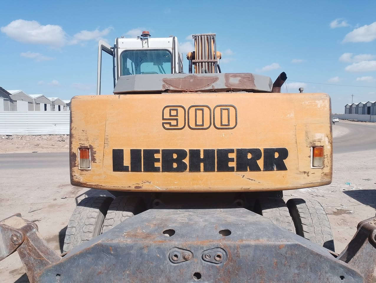 سلام عليكم حفاره لبهير جحم 900 مكفول كفاله عامه من كول نواحي لا فطر لاكسر ولاتبخير ولاه تنقيص جهازه العمل كبل الشقل اي نقص ماكوووو تايرات جداد كيلات عداد 2 /60/40 مكاني بغداد تاجي اي ستفسار رقم الهاتف/***********/ *********** سعر210.
وبيه مجال تأخذ حفاره كبل الشقل اي نقص ماكوووو
