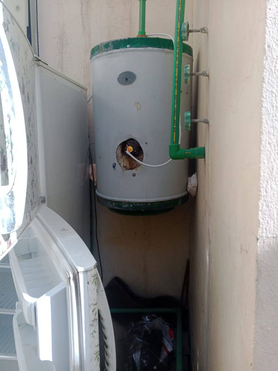 طباخ فرش مصري اخو الجديد ب200قفل
السخان الكبير ب80
السخان الصغير 50
دوشك ب 80
نضافه كلش 
عنوان نجف 
@إشارة


**إذا كنت صاحب هذا الإعلان وتريد حذفه لأي سبب، رجاءا أرسل رسالة إلى الدعم الفني**