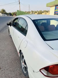 للبيع سعر 65$ هونده سفك موديل 9. كير محرك صدر تبريد كله جديد 077755560...