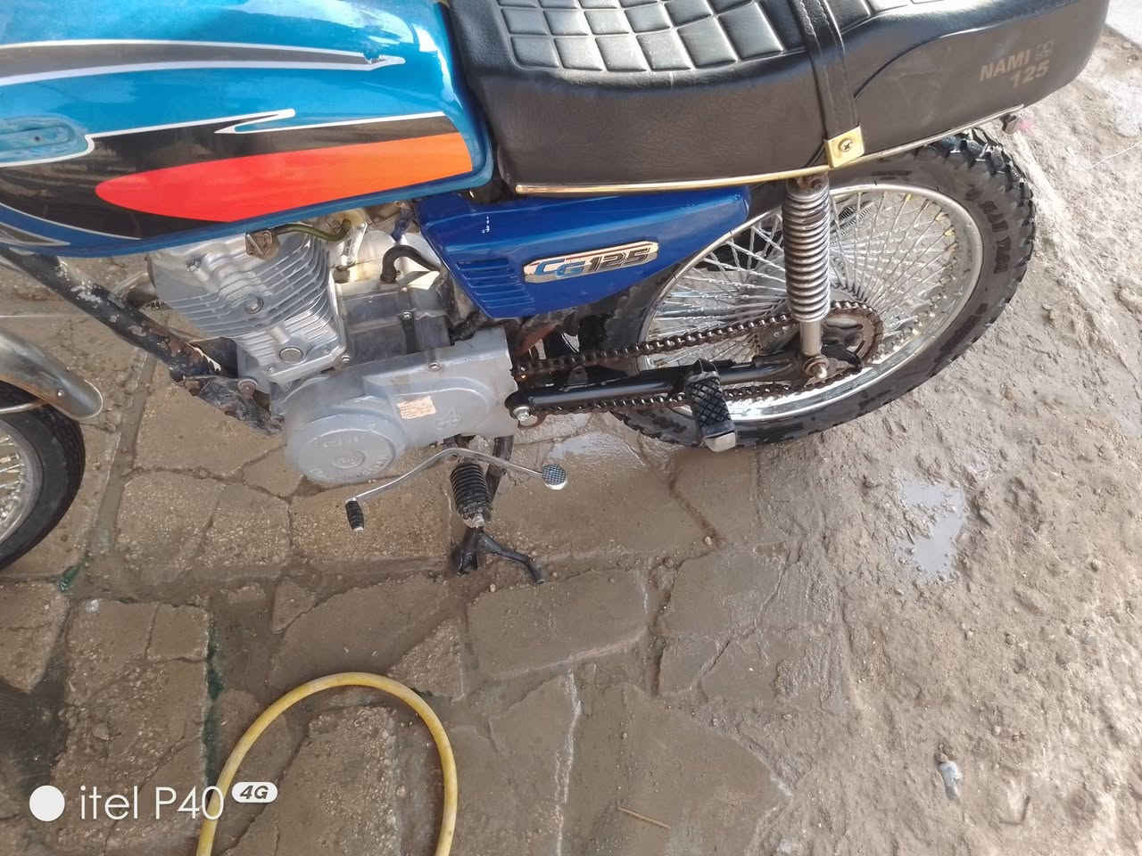 دراجه اربعه كير ايراني كلك البيع نضافه فول محرك توني مجفت بي ولفات السعر 300 وبيهه مجال قليل مكاني عباسيه متواجد على فيس ونتصال فقط هاذ الرقم ‏‪***********‬‏ اعيد المنشور بسبب الوعود الكاذبه
