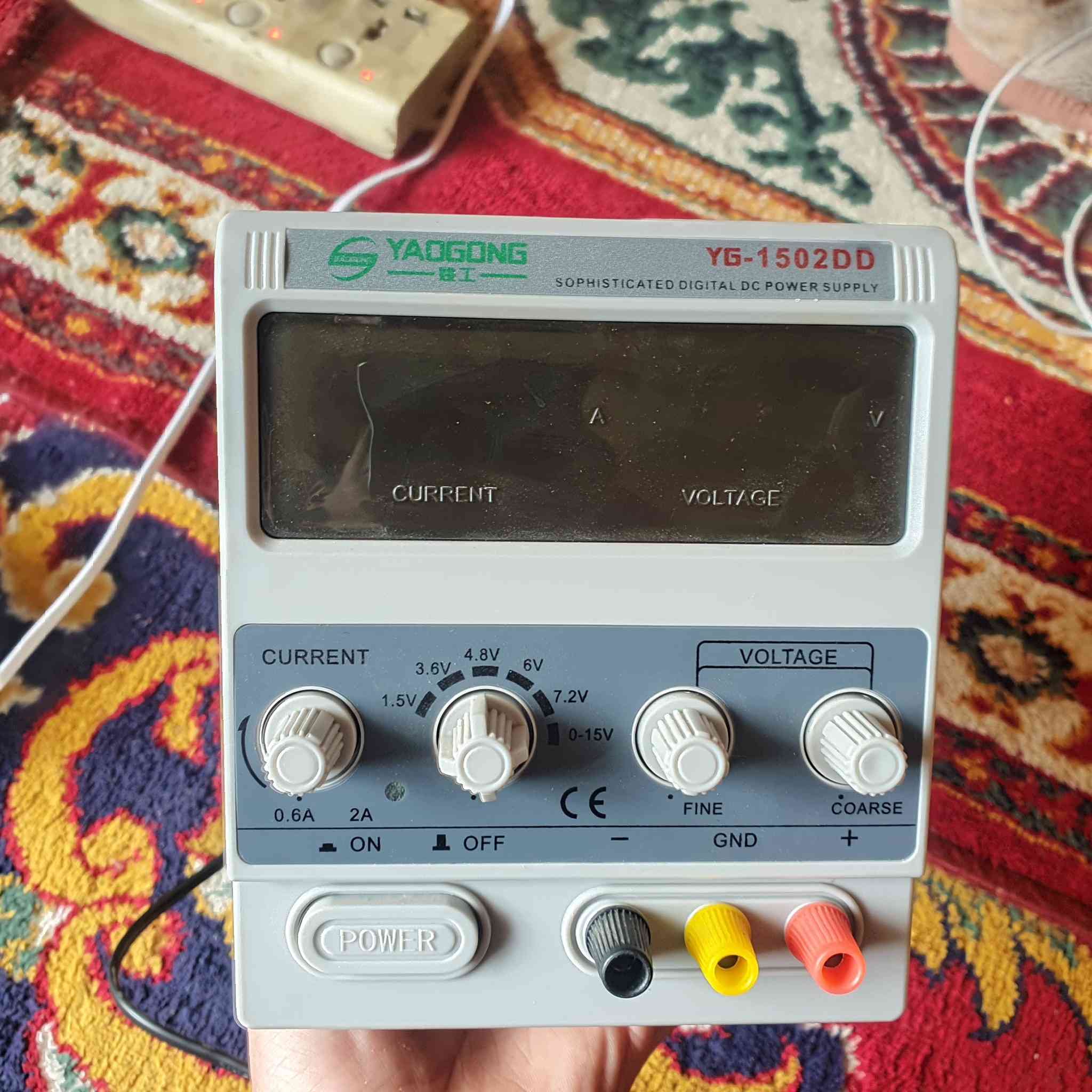 السلام عليكم
تيستر شحن وباور سبلاي 
مستخدمات شيء قليل يعني بعدهم جدد 
ثنينهم سعرهم 55 الف 
مكاني بغداد مدينة الصدر توصيل ماعندي 
تجيني وتفحص وتاخذ رقمي ***********
