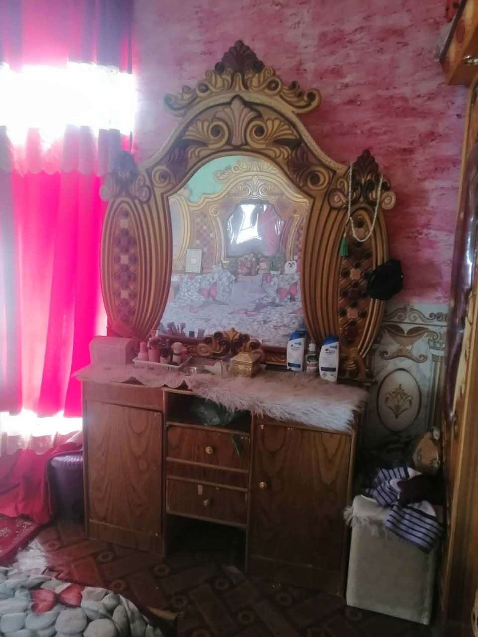 للبيع غرفة نوم صاج نضيفه جدا مستعجل ع بيعتها السعر ب 500وبيها مجال العنوان كربلاء تفضلو خاص


**إذا كنت صاحب هذا الإعلان وتريد حذفه لأي سبب، رجاءا أرسل رسالة إلى الدعم الفني**