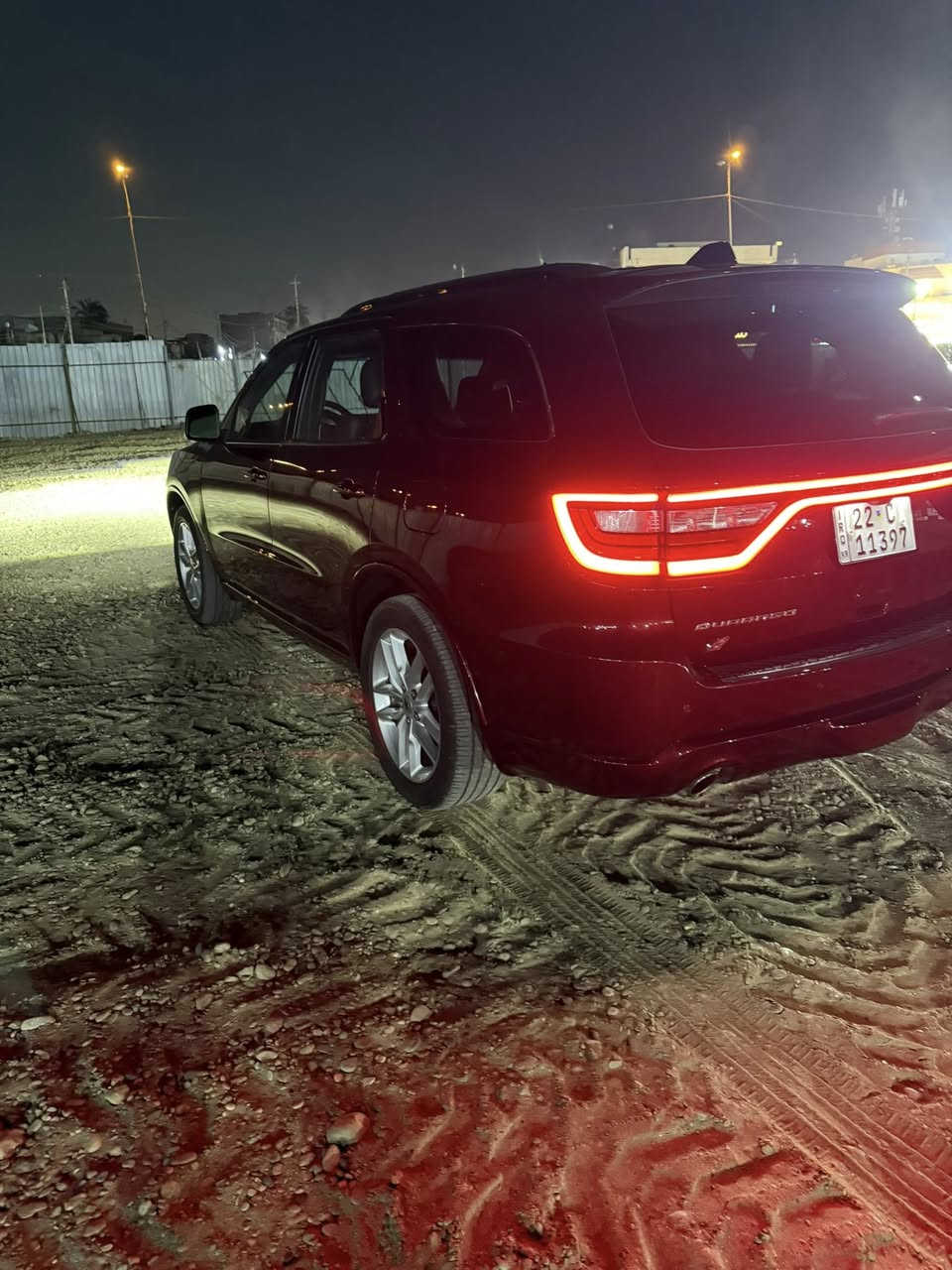 السلام عليكم للبيع دورنكو مديل 2024 امريكياً حادثة جاملغ وبنيد  السيارة فول مواصفات للاخير محركهة 8سلندر 5700RTماكس السيارة جديدة بمعنى الكلمة ماشية 24الف ميل سعرهة 325$وبيهة مجال قليل مكاني شهداء البياع رقمي ***********
