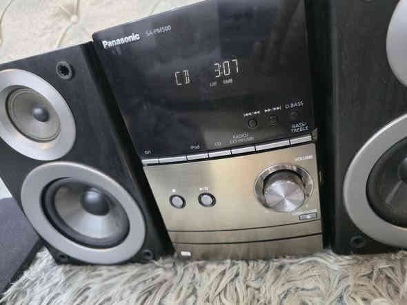 مسجل سيدي. راديو. ماركة باناسونيك. باله. استرالي. شغال كلش نظيف سماعات ابلاد. مكاني سماوه ***********
