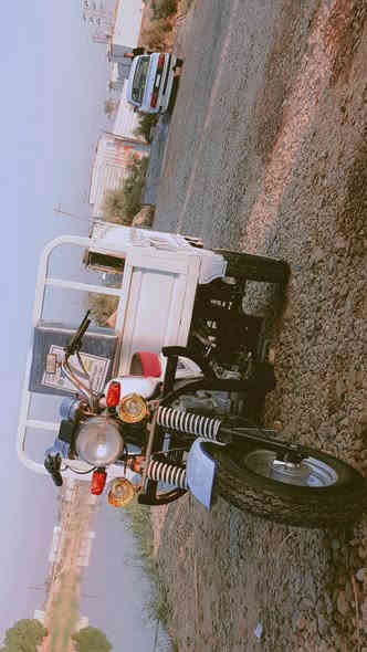 ستوته مديل 21 وكيل وكيل مكفوله شاصي اوراق كفاله عامه برغي ما عوزه لا تعبني وشبيه ما بيه كامله مكمله شراي عله راسي مو شراي لا تعبنه رجان رجان مكاني سوق الشيوخ كرمت بني سعيد السعر 1800 بيه مجال ***********
