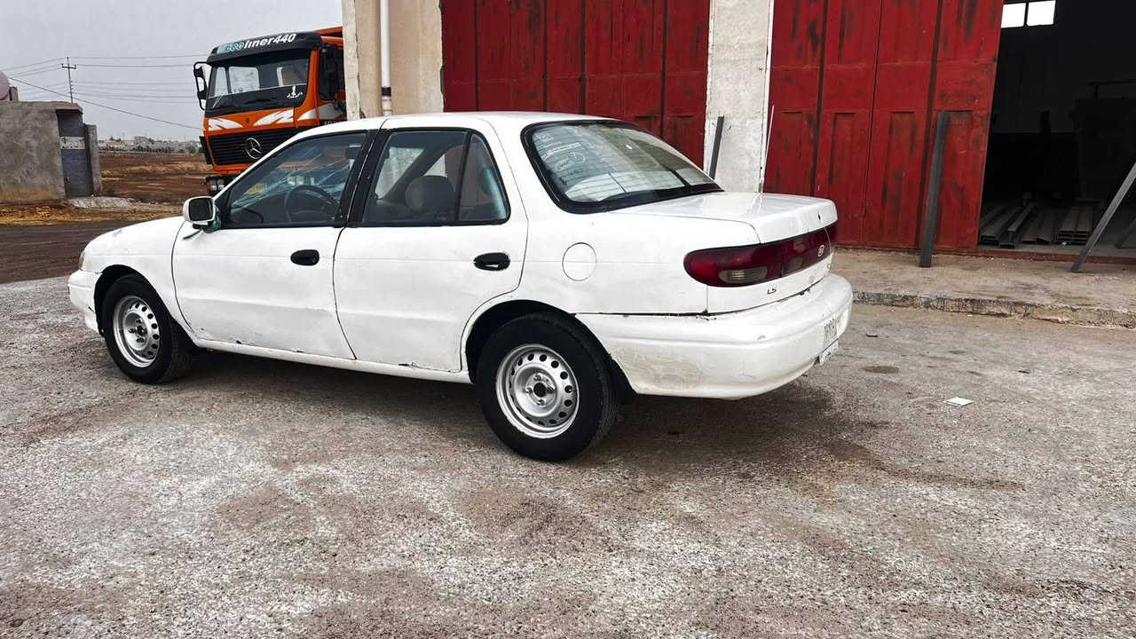 السلام عليكم 
سيفيا موديل 1996للبيع
رقمه الانبار مشروع وطني تحويل مباشر
السياره مكفوله كفاله عامه 
تخم تاير  حداديه مكينه كير 
جام كهرباء 
العنوان واسط 
غير متواجد ع النت 
الاتصال ***********
