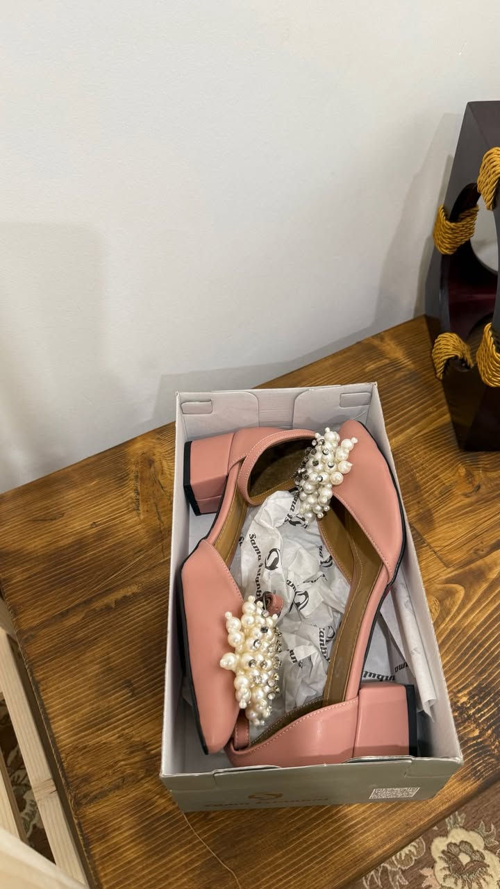 سعر اي كعب 10 آلاف التوصيل 5 جميع المحافظات


**إذا كنت صاحب هذا الإعلان وتريد حذفه لأي سبب، رجاءا أرسل رسالة إلى الدعم الفني**