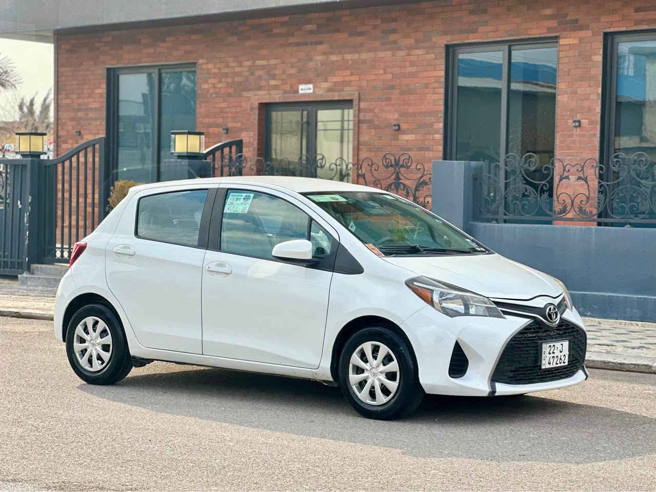 یارس 2017  سپی 
جانتا مواسفات امریکی گیر توماتیک تحکم ستیرن شاشە کامیرا جام کارەبایی
چاملغێک و بستێک لە دۆسەکەی بۆیاغە 
سعر 102 وەرەقە و مجال
رەقەم و شتی هەمووی تازەیە بەشەرتی بەناوکردن(***********) أربيل, العراق
