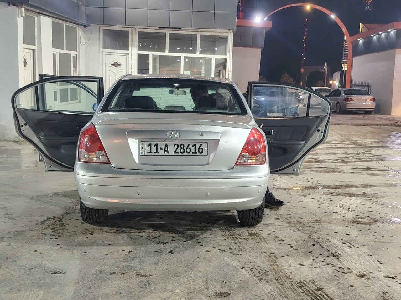 السلام عليكم
النترا 2005 مصبوغة عام بدون حادث. مكينة 2000
صور قبل الصبغ موجودة بسبب الجراد 

رقم بغداد جاهزه مجهزه

فتحة كروز سرعة 

هزه وسنويه  لل28

بأسمي 

عنوان ديالى بعقوبه تقاطع القدس

السعر 75 قابل للتفاوض

***********
