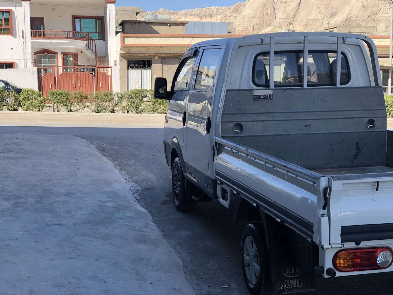 کێیا ھۆندا
تازە داخڵ

بیلاد2013

190 ھەزاری حەقیقی ڕۆشتە

مەکینە 3000 ڕەشی سۆپەر

گیڕ عادی

7 گێڕ

گیڕ و مەکینە و ئەکسلی بە شەرت

تەقە و ڕەقەی بە شەرت 

تەبریدی سارد و گەرمی بە شەرت

قەپات قەپات مواسەفات

کوشن ھیتەر

سکوان ھیتەر

ئاوینە ھیتەر

کامیرە و حاسە

سوچ کنتڕۆڵ

کارەبای بە شەرت 

شەش تایەی تازە

ناو بۆدی بەسراوە

سیارەکە جاھیز جاھیزە
***********
