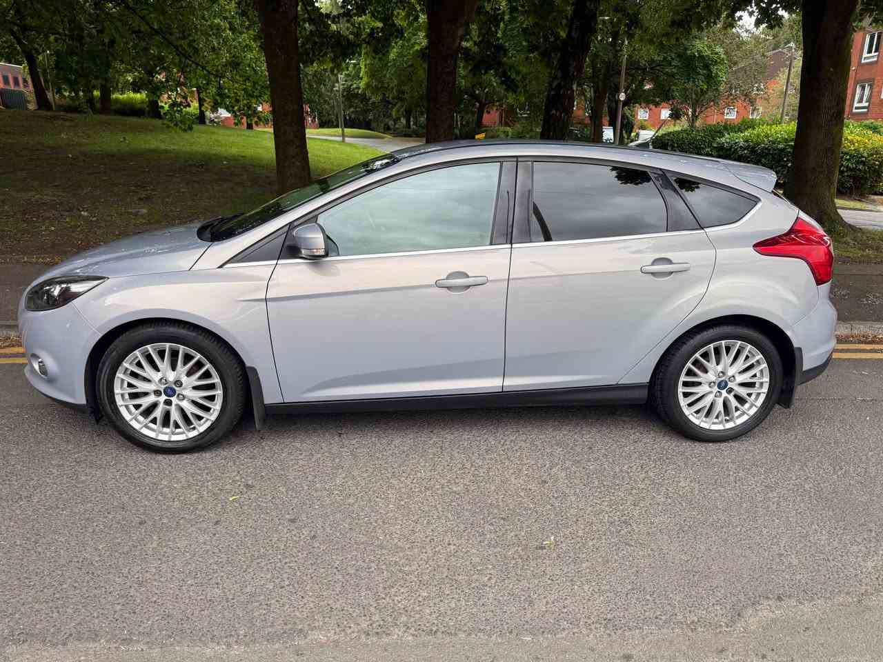 ￼ ￼ 1.0L petrol MOT until first of may 2027￼ very clean car runs and drives lovely no lights on no issues with engine or gearbox.   1 key. Hp clear no accident Bolton, Lancashire


**إذا كنت صاحب هذا الإعلان وتريد حذفه لأي سبب، رجاءا أرسل رسالة إلى الدعم الفني**
