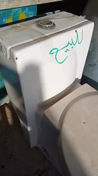 مقعد غربي لبيع سعر 50 نضيف  07830942015