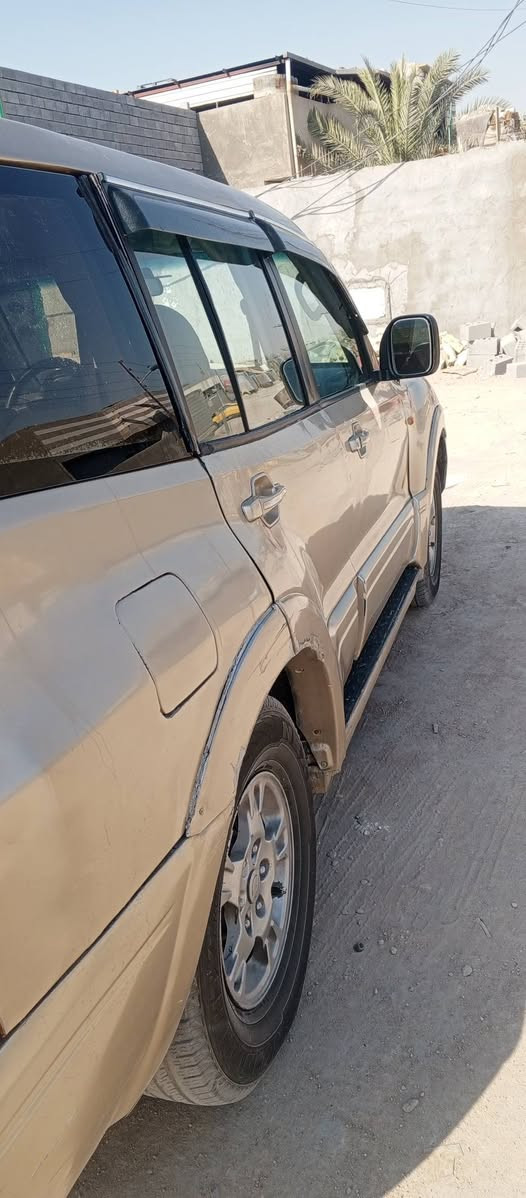 للبيع باجيرو 2006 رقم بصرة محرك فيفتي 3000 التبريد ضعف بالكبريسر  صبغ عام معجون بالقماره فقط السعر 65 ورقه
مكان السياره البصرة تلفون ***********
