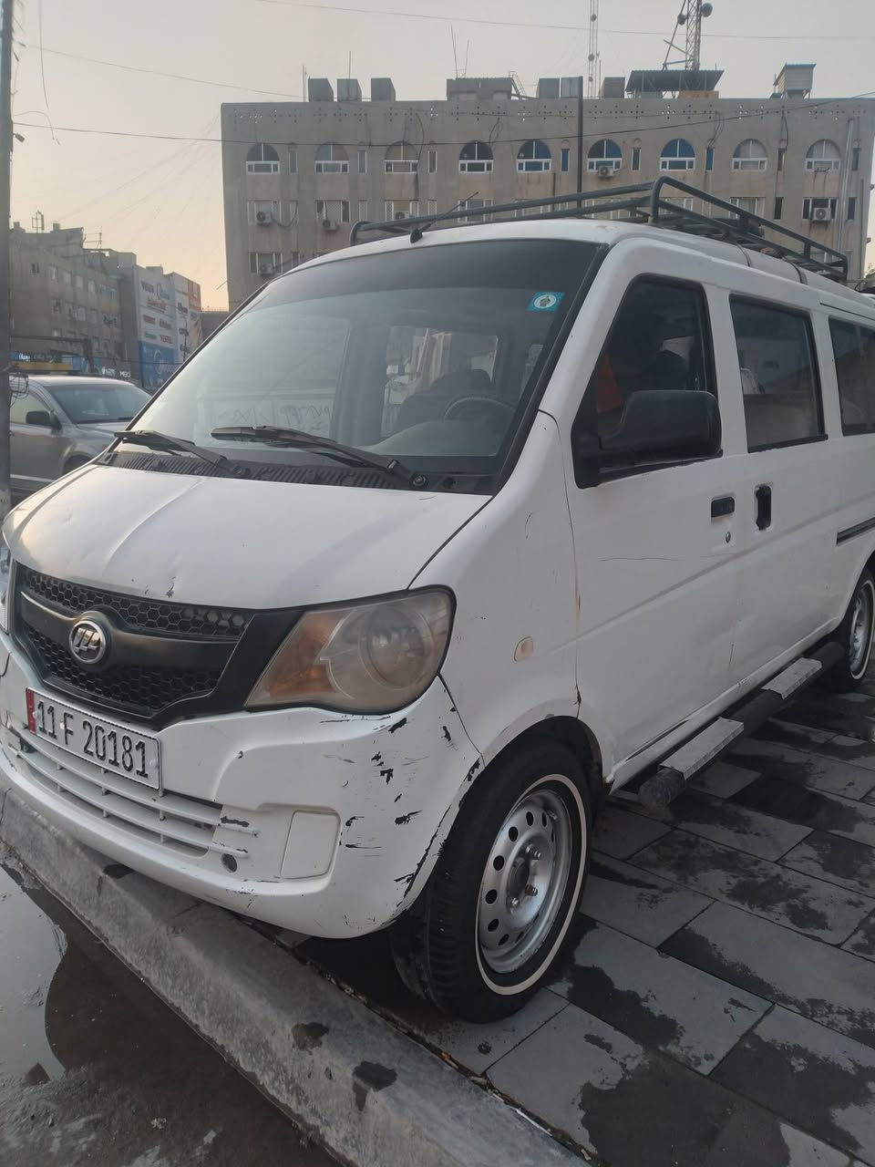 ليفان للبيع مصفره من الغرامات والهيئة تبريد شغاله موديل ١٤ رقمي ***********الكراده المسبح  السعر ٣٣$
