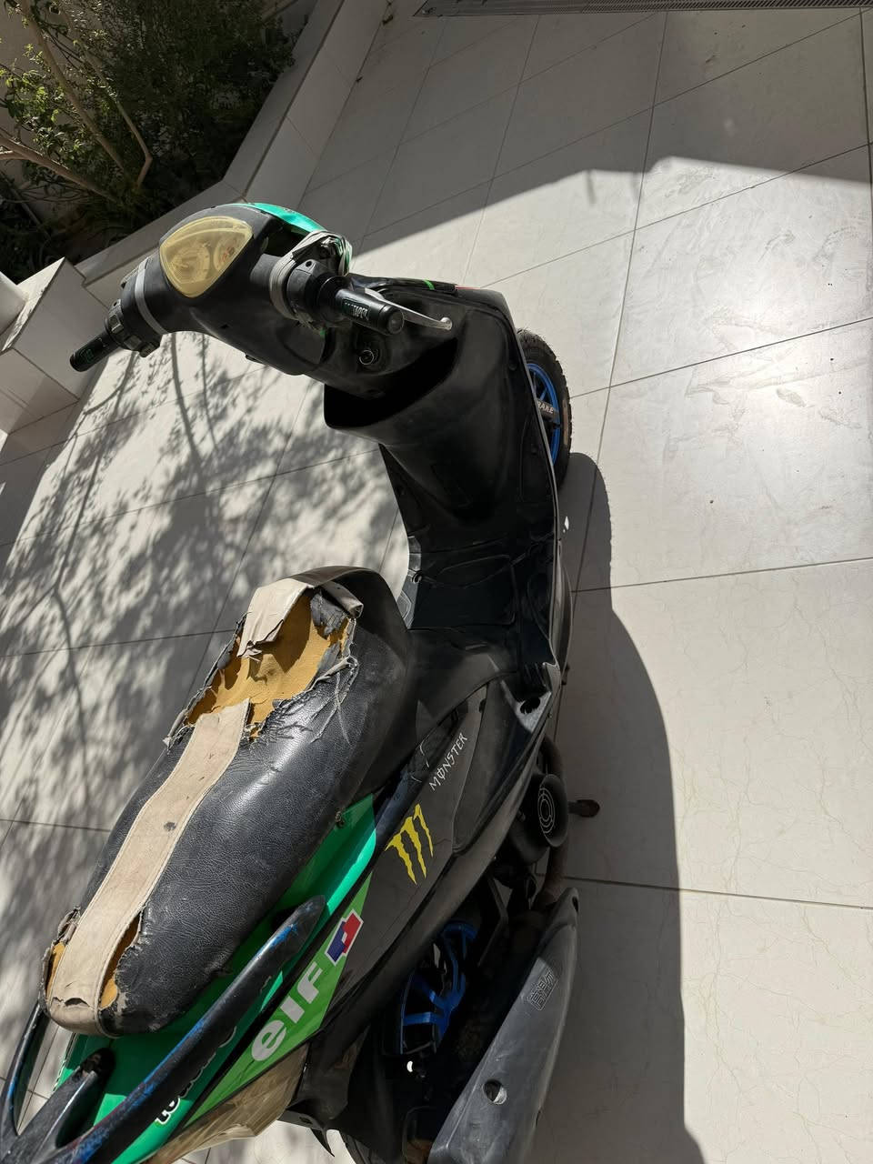 دراجه ماكس عدل كامله مكمله ما ناقصه اي شي تجي وشوف بعينك مكان بصره قضاء المدينه سعر 550 وبيه مجال الاستفسار ***********
