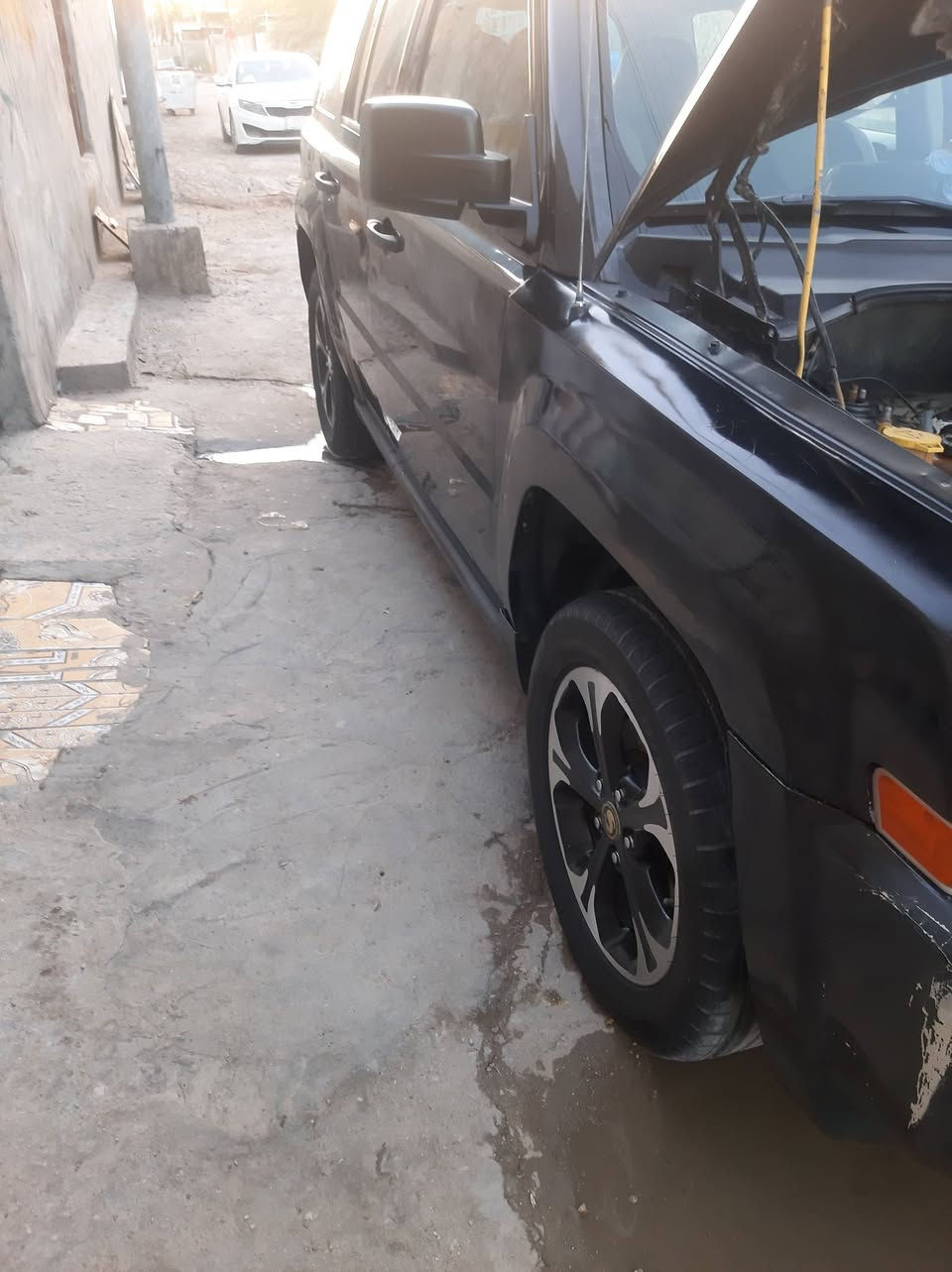 اني مكلف بنشرللبيع او مراوس جيب موديل8بسمي محرك 4فور ويل جاهزه ماعده تبريد كنبريسر مكانه بصره القرنه خاذ رقم صاحبه ***********
