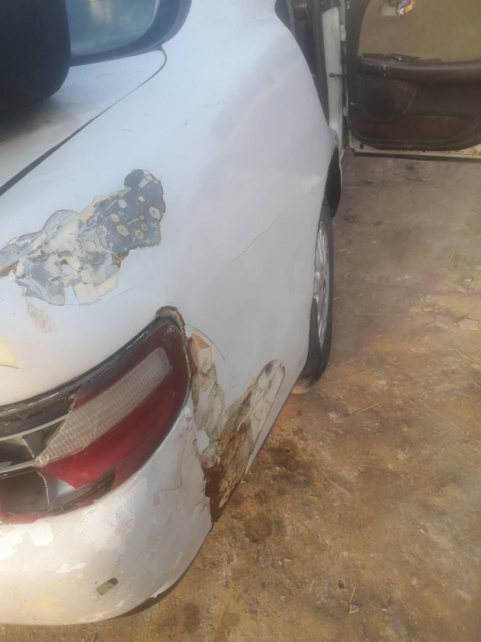 السلام عليكم.. سياره مكصوصه جنطه معامله كامله صاعده هزه رقم بغداد مكينه كير حداديه تخم تاير.. *********** السعر ٣٢ بيه مجال.. قابل للمراوس وفرق
