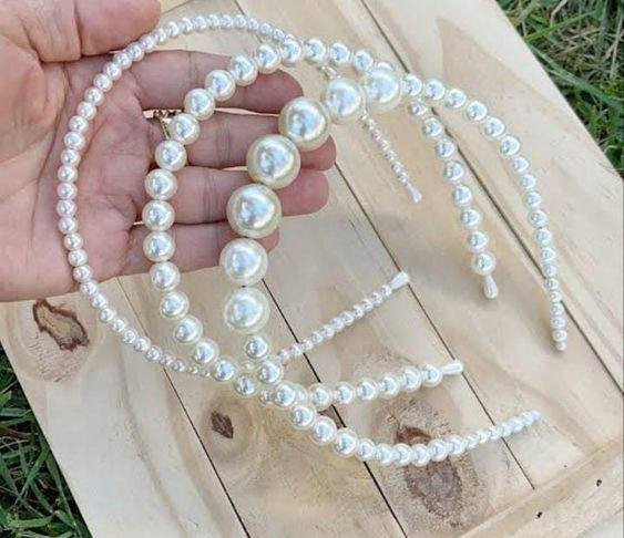 موناليزا للبيع مكياج عطور اكسسوارات المربع الذهبي قرب مدرسه الشهيد يعقوب لايوجد توصيل ***********سعر قطعه الف
