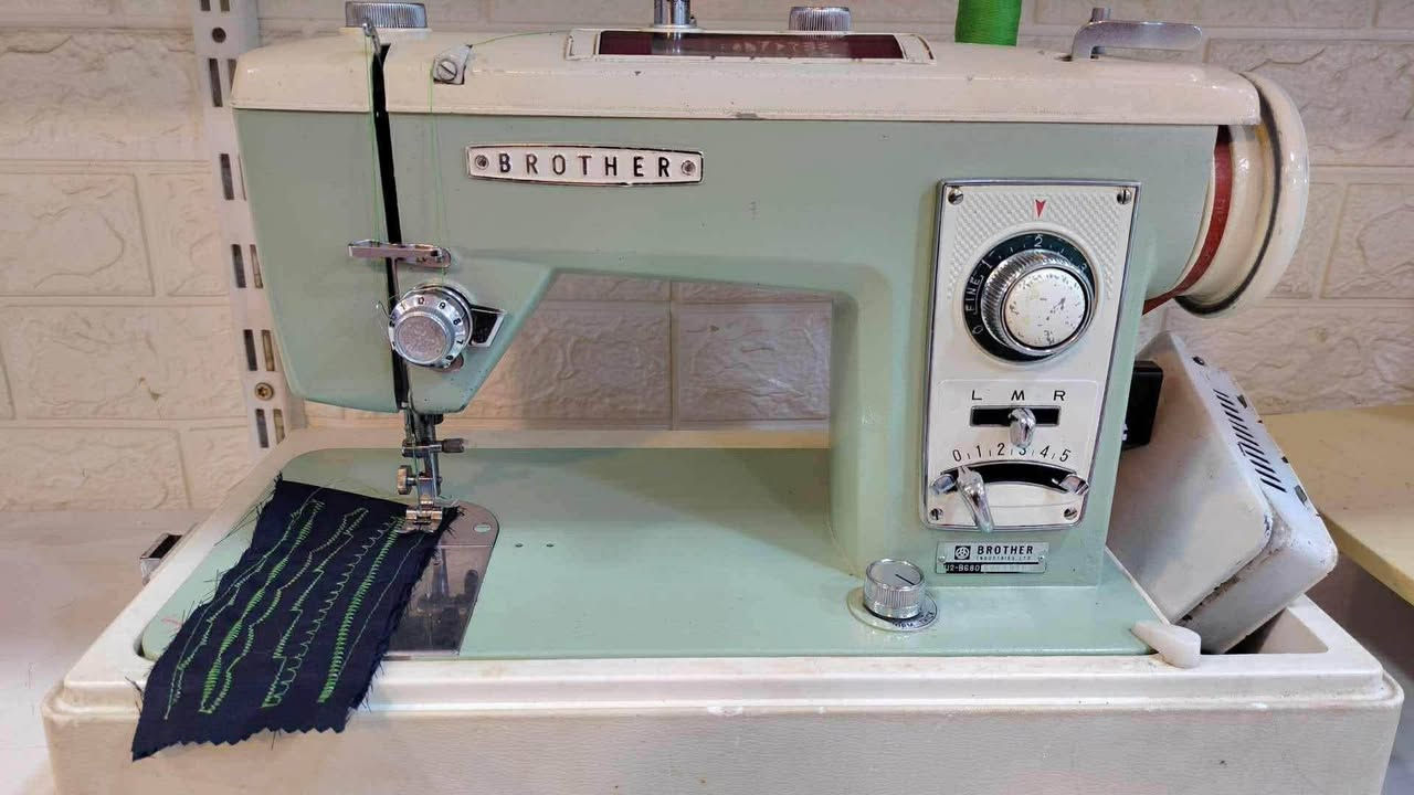 مكينه برذر اصلي قديمه خياط عدل وزكزاك وتطريز واكثر من عشر نقشات مع الجنطه 160 الف متوفر توصيل للكافه العراق للحجز خاص


**إذا كنت صاحب هذا الإعلان وتريد حذفه لأي سبب، رجاءا أرسل رسالة إلى الدعم الفني**