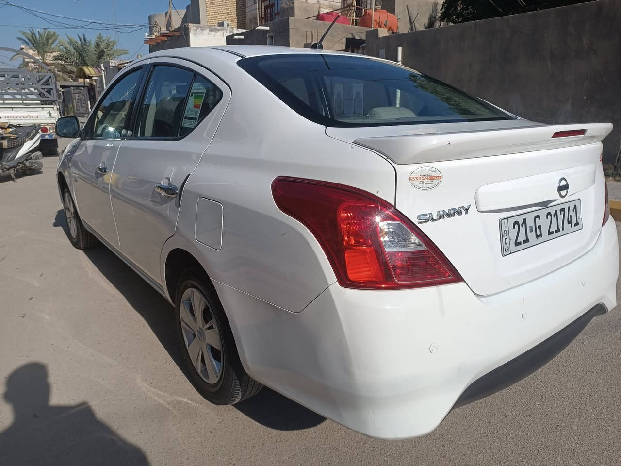 سلام عليكم نيسان صني هندي اللبيع موديل 2019 سليمانيه بسمي ماشيه 54 جديده بي بارد باب خلفي وجاملغ خلفي بي صبغ وباقي كفاله موبايل *********** مكان سيارة الرميثه
