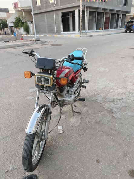 سلام عليكم
سافان ٥ كير دراجه حلوه مرتبه مكينه خير من الله لا تنقيص لا تبخير نواقصه بسيطه بك لايت وبوش السلف فقط لايت اشاير شغالات أصولي موديل ٢٠ سعر ٤٥٠ وبيه مجال حك الجيه 

*********** اتصال أو واتساب و متواجد عل خاص
