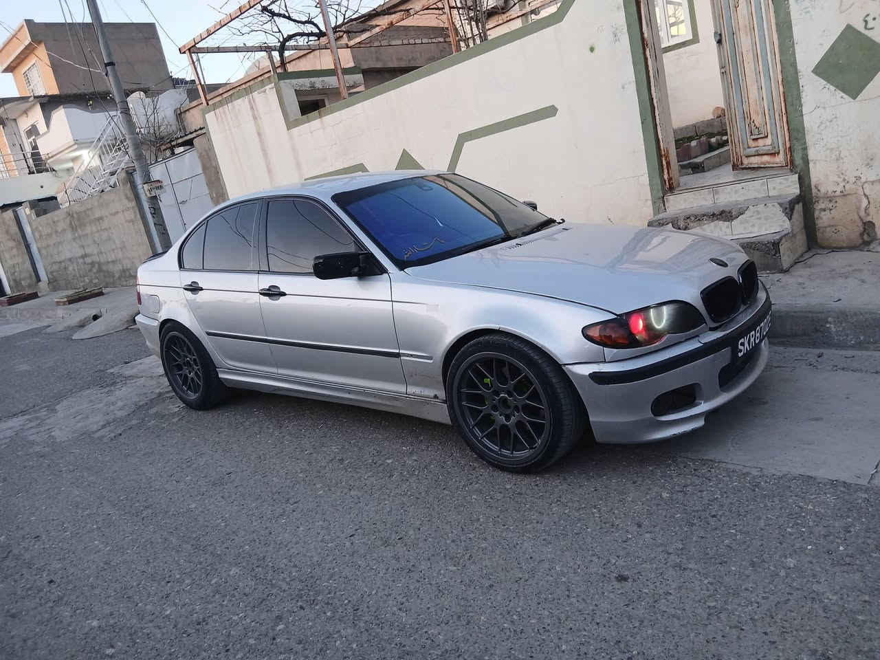 Sssss
سەرەتا بەناوی خوا ئەم bmw 325i سوکان حەکس بۆ فرۆشتن مۆدێل 2001 بیلاد m مەنەفێستە د٣حمو لێدراو موسو براوەی بەشەرت گێرومەکینەو تەقەو رەقەی بەشەرت داوای ٣٦ گەلاو تۆزێک مەحامەلەی لێدەکەم تکایە موشتەری نی بێزارمان مەکە 
ژم.***********

