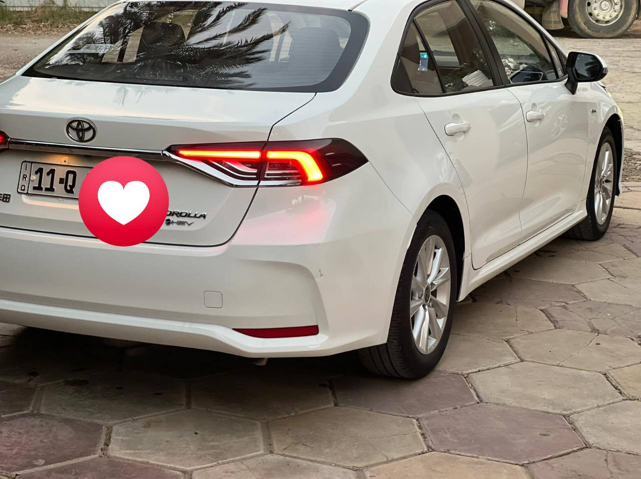 للبيع كورلا هايبرد2024 ماشيه 48000كيلو متر
فول فول مواصفات  سلايد فتحة سقف 

مواصفات
بصمة
فتحة
دخول ذكي
كامره خلفية عدستين
رادار
ابل كار بلي
نظام نقطة عمياء
نظام تحكم ستيرن
نظام تحديد مسار
توقف ذاتي
اوتو هولد
جام اوتو

قطعتين تبريد
شاشة ديجيتل
شاشة كبير
تحكم اوامر صوتيه
كشنات جلد

سايد بريك بصمة

3 انضمة قيادة (ايكو،نورمال،سبورت)+الهايبرد

مكان بغداد للأستفسار: 
واتساب ***********
