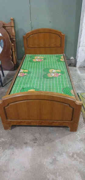 غراض للبيع لتواصل خاص أو اتصل حي نصر 
***********
