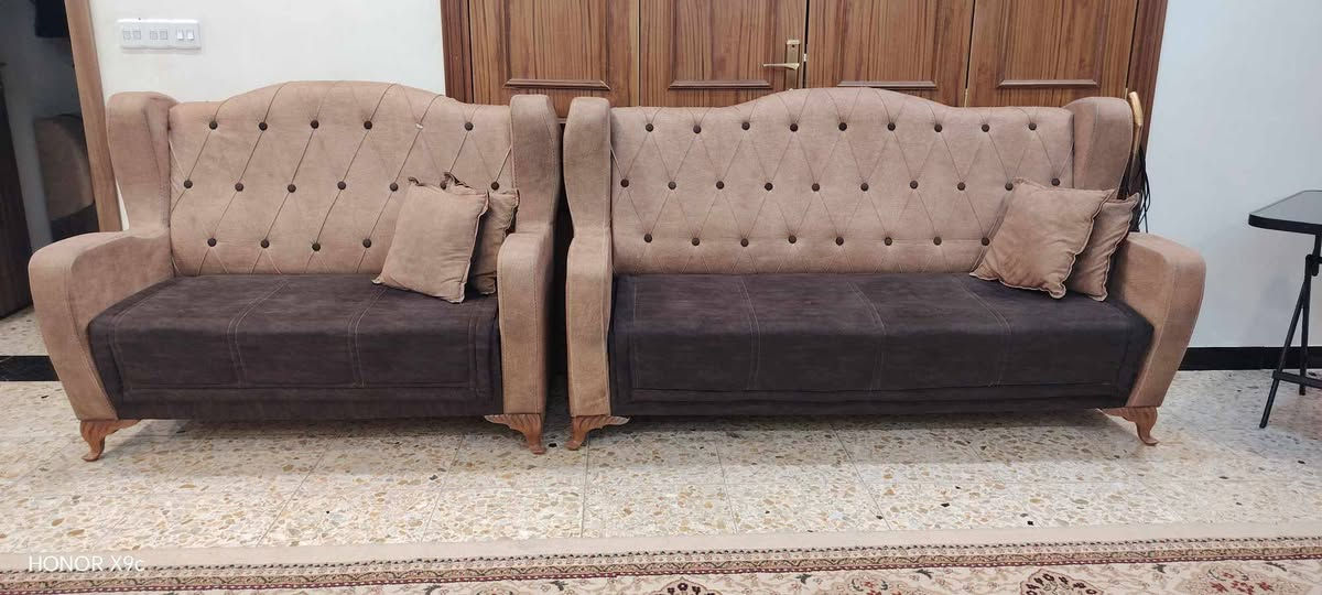 تخم ١٥مقعد نضيف ٤٠٠الف بي مجال


**إذا كنت صاحب هذا الإعلان وتريد حذفه لأي سبب، رجاءا أرسل رسالة إلى الدعم الفني**