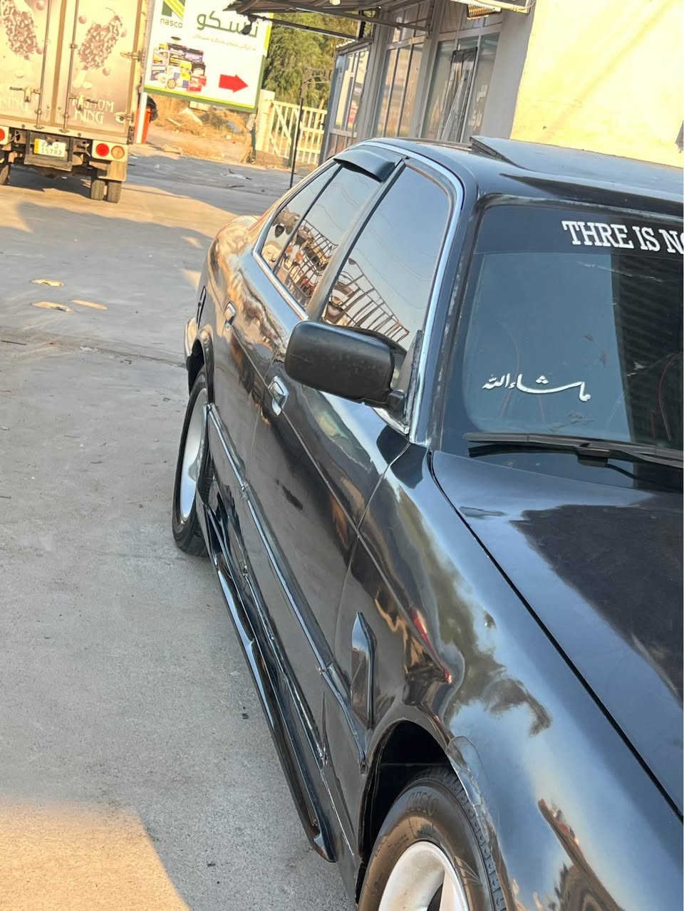 سلاو 
Bmw
520
گئر عادي 
دوو جام كاره بايي
سلايد
مودئل ١٩٨٩
*********** أربيل, العراق
