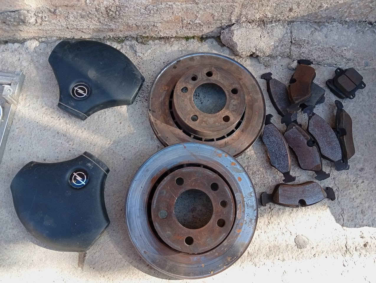 اسلام علیکم اخوان عندی غراض مال اومیکا و فکترا یوجد توصیل مکان کرکوک ***********
