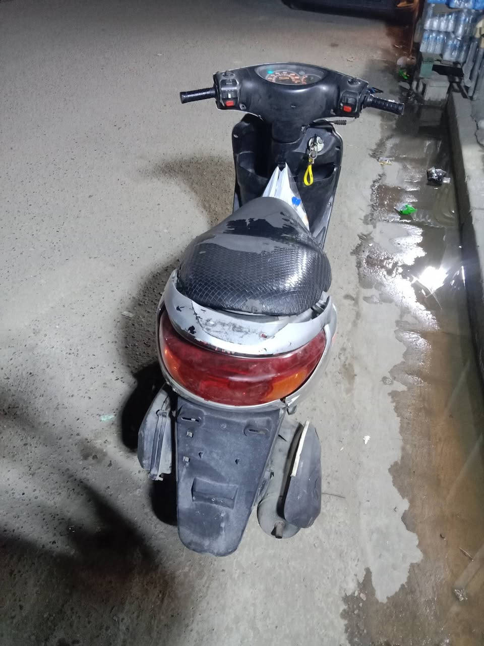 سلام عليكم دراجه بريز شغالة مكينه ناعمه كهربائيات شغالة كامله سلف هندر شغالة ستان  صفحه ستان تعليك دراجه حلوه سعر 425 مكاني بغداد البلديات ***********
