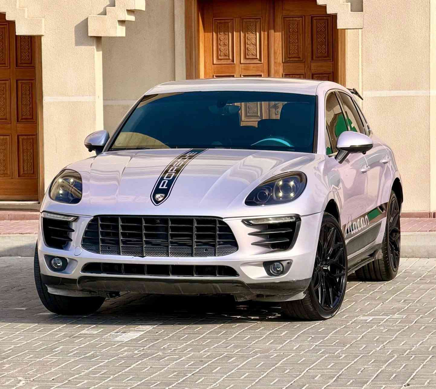 بورش ماكان S
خليجي 
6 سلندر 3.0L 
موديل 2015
محول من الداخل والخارج الشكل الجديد 
كاميرات 360 درجة  
فرش جلد + شاشة كبيرة 
نظام SPOT PLUS 
مثبت سرعة + OFF ROAD 
مري كهربا +  مقاعد كهربا 
انارة داخلية + تكيف خلفي
ممشى 127،000 كم 
بدون اي اعطال 
لا يحتاج إي صيانه
مسرفس جاهز للتسجيل
مطلوب 49,000 درهم
قابل لتفاوض الشارقة, الإمارات العربية المتحدة


**إذا كنت صاحب هذا الإعلان وتريد حذفه لأي سبب، رجاءا أرسل رسالة إلى الدعم الفني**