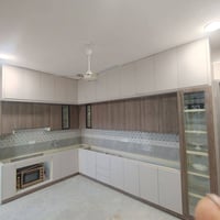 معمل الياسري • كاونترات ألمنيوم • شارع ٧ نيسان