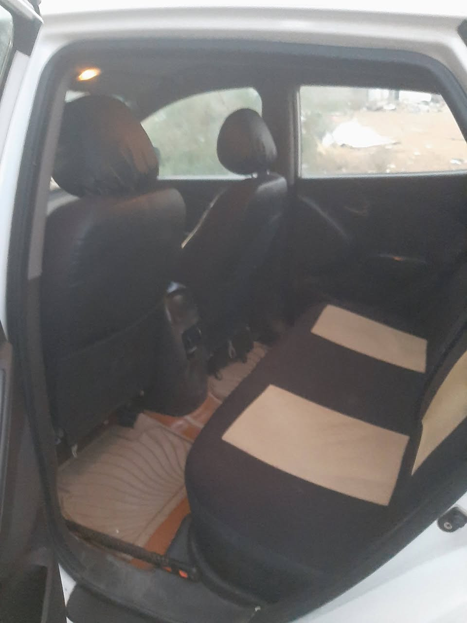 توسان ٢٠١٥ 
خليجي 
استيراد خاص 
٢٤٠٠ دوش 
بغداد ابو غريب 
١٣٥ $ 
٣ قطع صبغ بدون دواخل 
جنطة وجاملوغ خلفي وجاملوغ امامي
*********** وتساب
***********
