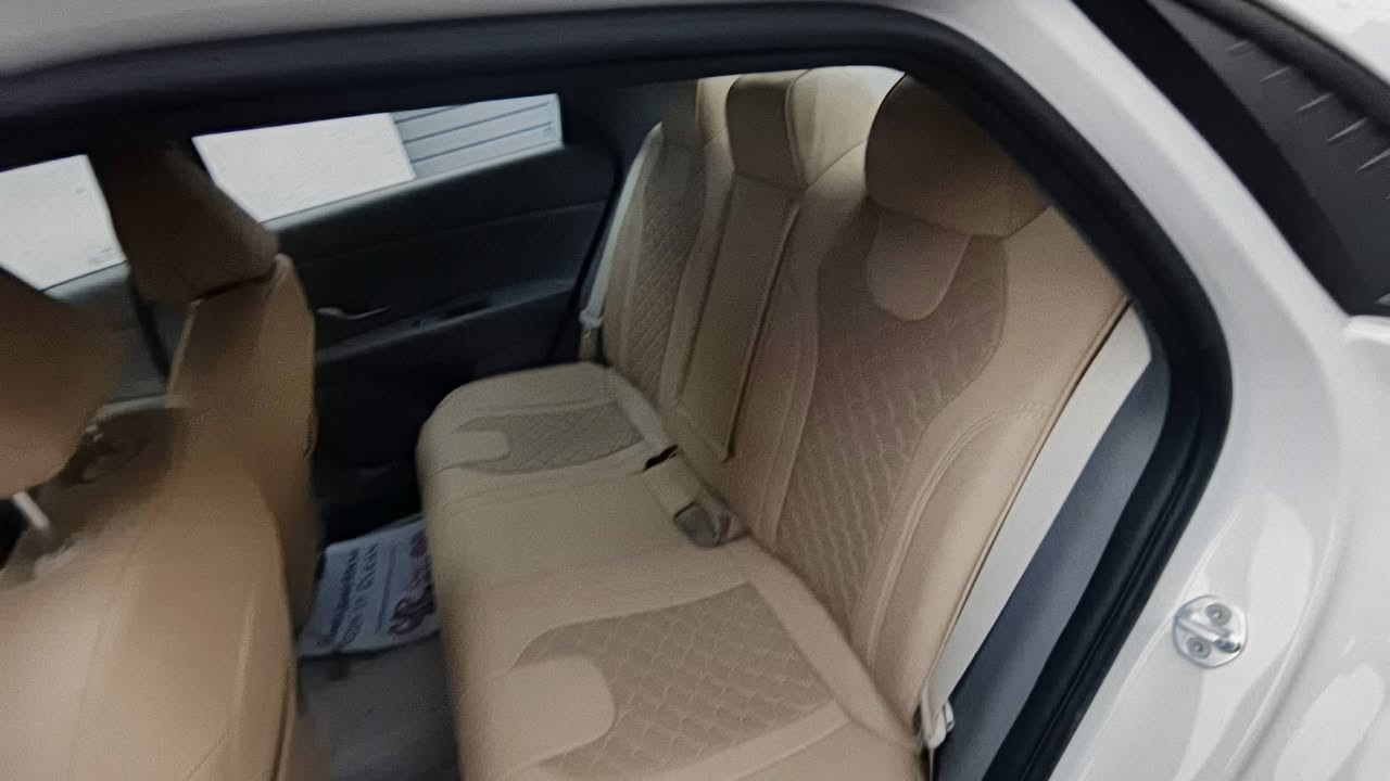 السلام عليكم للبيع هونداي النترا كوري اصلي موديل 2023  محرك 1600 رقم اربيل بسمي مكفوله كفاله عامه فول مواصفات ماشيه 11 الف كم وقابله للزياده مكان السياره بغداد للاستفسار الاتصار على الرقم ‏‪***********‬‏
