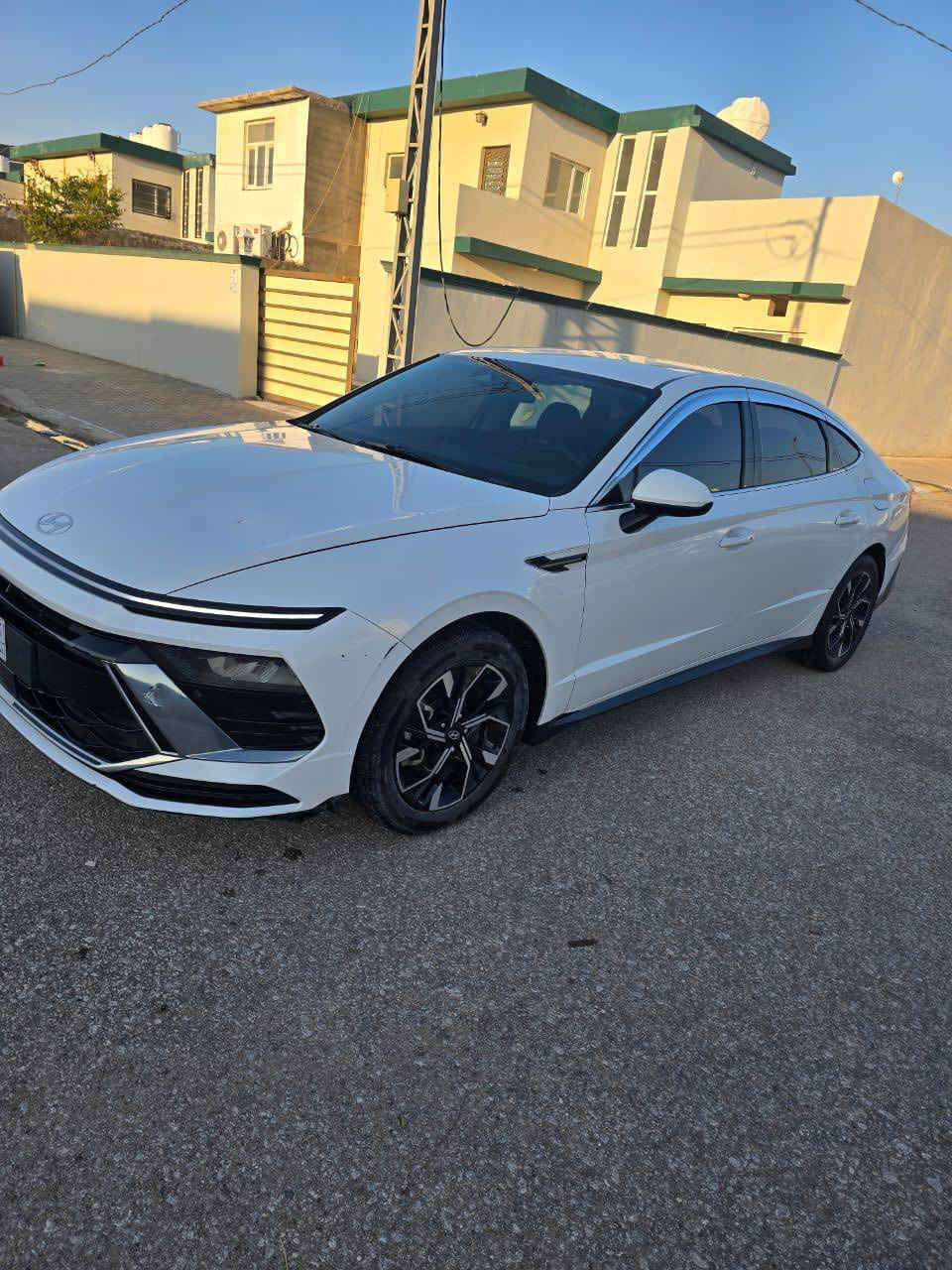 سوناتا موديل2025 دخول جديد وارد كوري غاز خط واحد فول مواصفات حادث خلفي بجم كبس صبغ جاملغات الخلفيه و3 قطع تبدلين نفس اللون بدون رقم بعدهي فحص مكان نجف للاتصال***********. سعر 165
