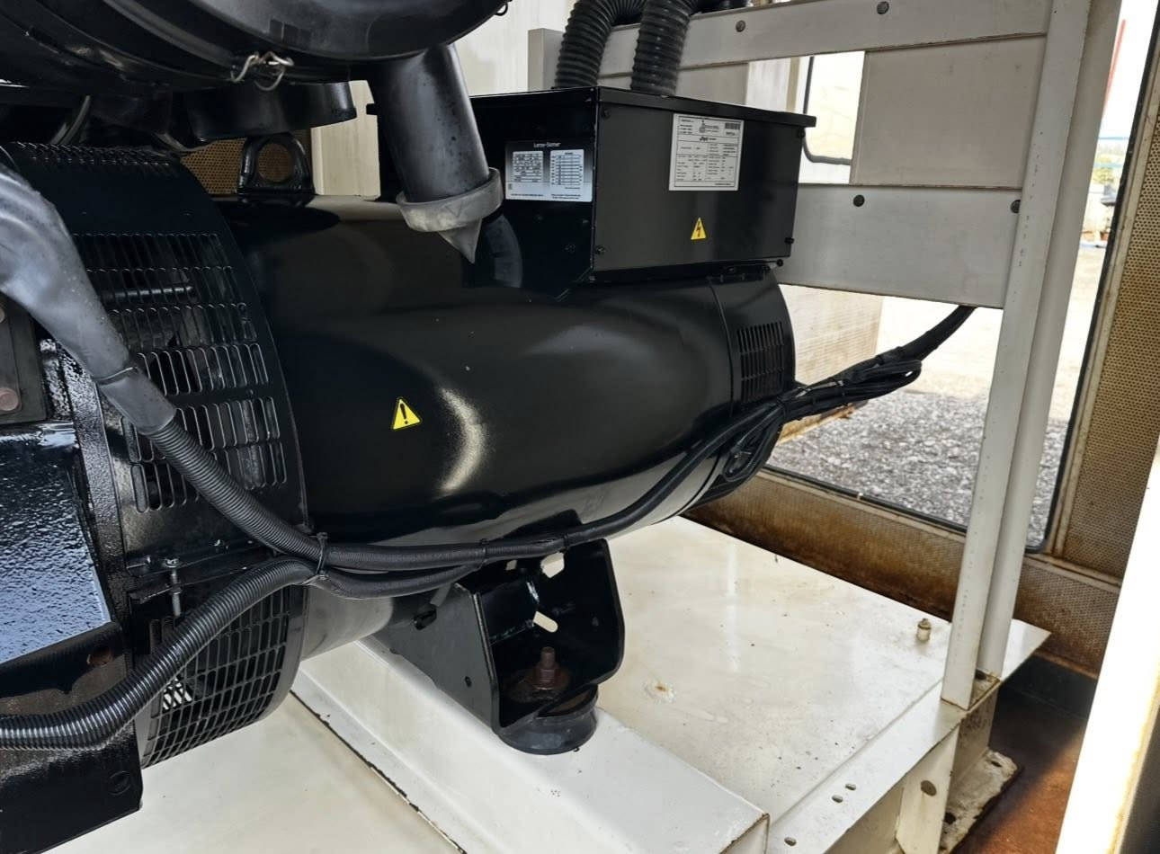 للبيع مولد نوع بيركنز انكليزي حجم ٢٨٠٠دبل سوبر
توليد لوري سومر موديل حديث 730كيفي 

كاتم جبيلي ١٠٠٪؜ المولد كلها بلاد ابيع عالشرط 

للأستفسار//***********

العنوان//بابل
