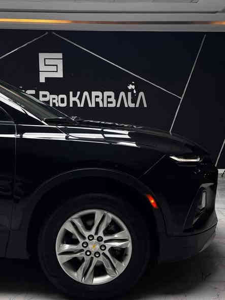 بلايزر 2021/اربعه سلندر 2500 تنفس 
طبيعي LT1
•  مقاعد جلد /مقعد سايق كهرباء
•  أربعه أبواب بصمه
•  اشاير بالمري مع نقطه عمياء
•  جنطه كهرباء شفط
•  تبريد قطعتين
•  أربعه انظمه قياده
ماشيه46 الف  
حادث جانبي / باب وجامخ سايق
سنويه جديده /رقم اربيل 
للاستفسار /***********
