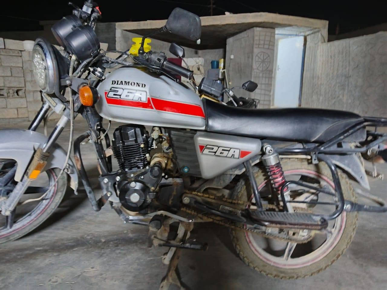 ماطور دايموند نمره جوه الباقي فوك مكفول؛ محرك اسبانه ما طاخه السعر 650 وبي مجل رقمي. للاستفسار راسلني


**إذا كنت صاحب هذا الإعلان وتريد حذفه لأي سبب، رجاءا أرسل رسالة إلى الدعم الفني**