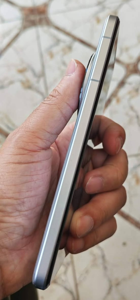 هونر ماجك 7برو للبيع. الجهاز جديد كلش ميفرق عن الي ينفتح من الكارتون  بحيث لاسق الشركه بعدة بي 
السعر 850  استخدامي اله اقل الشهر


**إذا كنت صاحب هذا الإعلان وتريد حذفه لأي سبب، رجاءا أرسل رسالة إلى الدعم الفني**