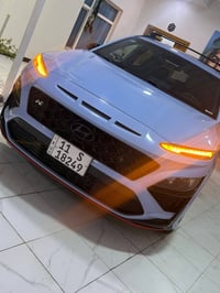 كونا 2022السياره Nمختمه  بصمه جلد وقماش شاموي كشن كهرباء دات شو ويل كب...