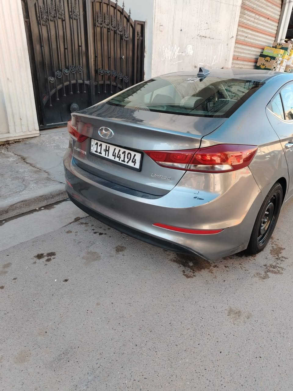 سلام عليكم الانتره 2017 حادثه نفس الي بالصور والي بالسونار موحادثه ضربة بوري تخريب يصيحوله بدون دواخل  كير at مكينه 2000 دوش خير من الله تبريد🥶تدفئه🥵تخم تاير صدر غرفه خير من الله سنويه باسمي مكاني بغداد تقاطع درويش السيديه
السعر 120 وبيه مجال 
***********
***********
