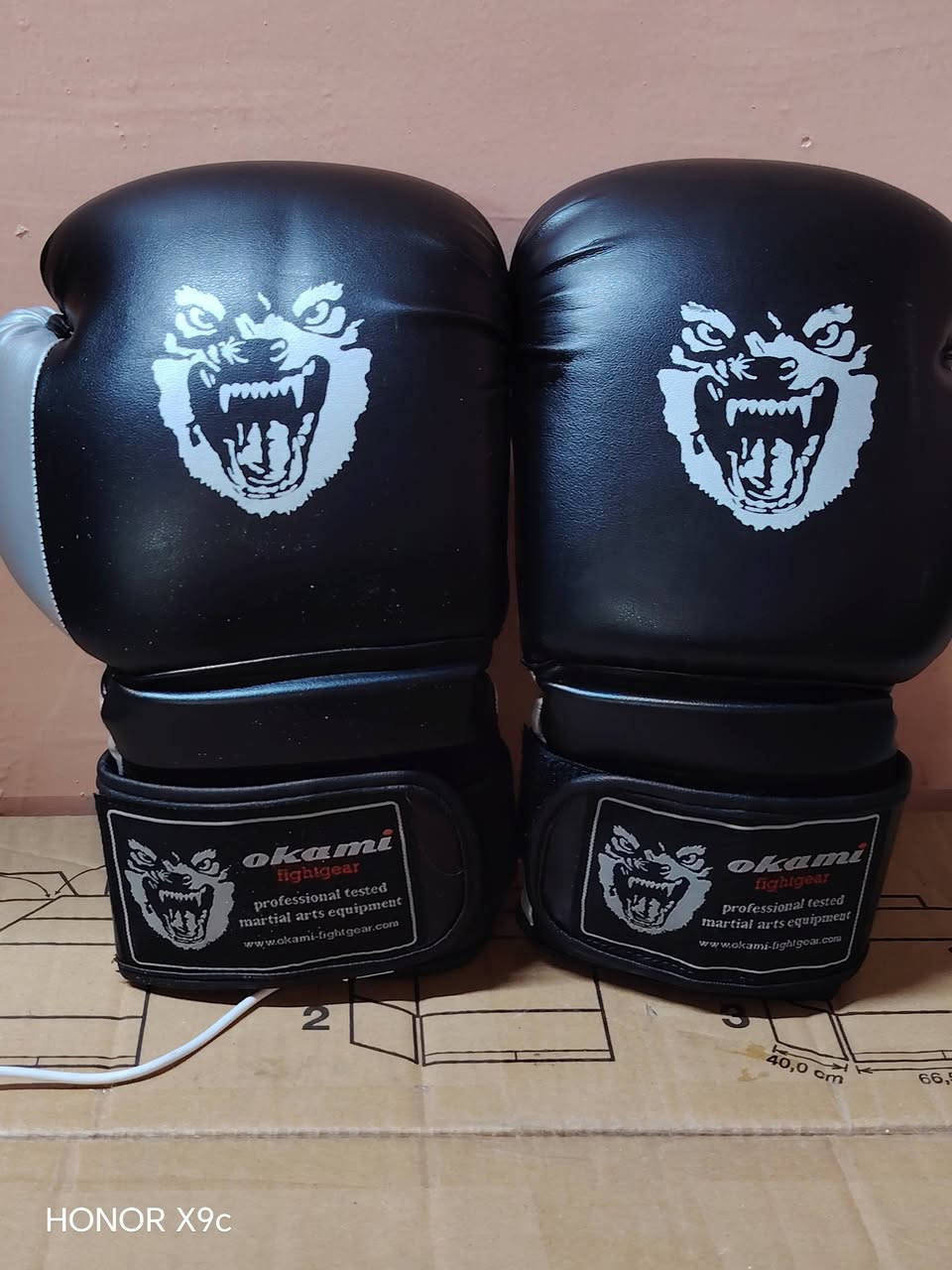 بوكس ملاكمه اصلي باله نضافته 100 قياس ١٢


**إذا كنت صاحب هذا الإعلان وتريد حذفه لأي سبب، رجاءا أرسل رسالة إلى الدعم الفني**