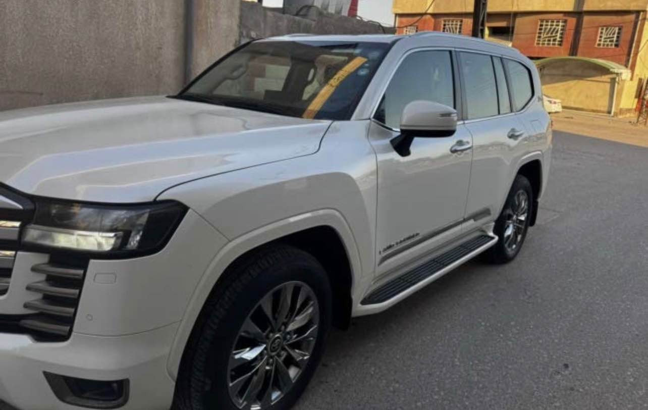 لاندكروز 2022 GXR وكالة ساز 

رقم اربيل تحويل مباشر 

مكفوله كفاله عامه 

محرك 4000 تنفس طبيعي 

السياره معروفه مواصفاتها 
شاشات تطبيق 

ماشيه 100 الف / كم 

السعر : 595 وبيها مجال بسيط للشراي 

مكان السياره البصره 

للأستفسار : *********** بغداد, العراق
