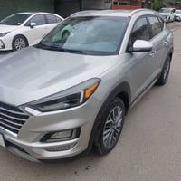 عندي توسان ٢٠٢٠ وارد أمريكي ماشية ٤٢ الف ميل محرك ٢٠٠٠ gdi رقم بغداد ا...