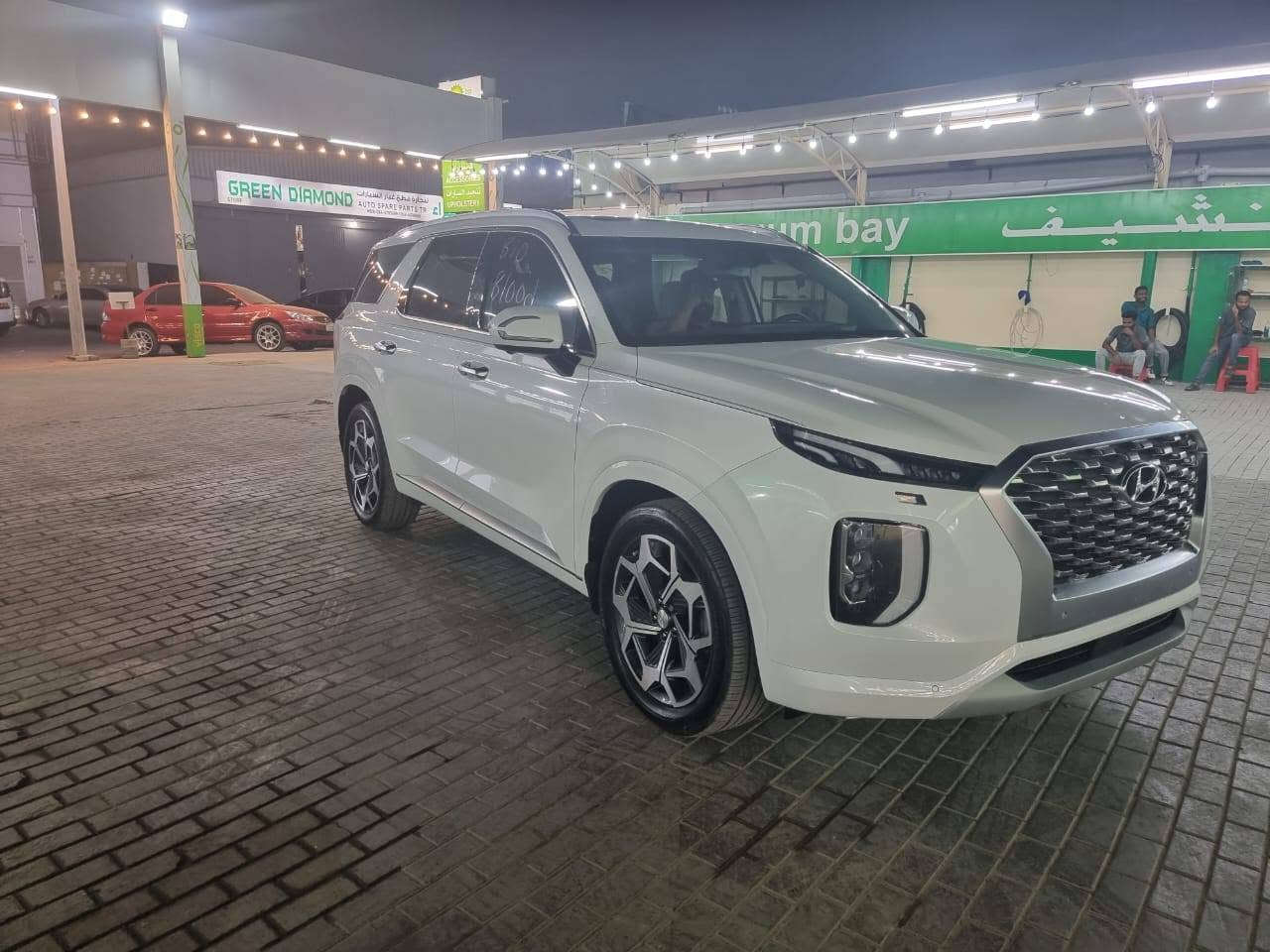 باسايد فول كلكراف ..

1- شاشة عرض داشو
2- المحرك 3.8 V6
3- بصمة تشغيل + بصمة أبواب
4- اصطفاف ذاتي (تقديم + ترجيع عن طريق الريموت)
5- فتحة سقف + بانوراما
6- سماعات هارمن كاردن عدد 16
7- رادار أمامي + خلفي
8- حساسات أمامية + خلفية
9- كامرات عدد 6 (360 درجة)
10- كشنات أمامية خزن ميموري
11- كشنات كهربائية تدفئة وتبريد
12- إنارة داخلية (محيطية) + إنارة دشبورد
13- بردات جانبية
14- تبريد مركزي أمامي + خلفي منفصل التحكم
15- تحكم ستيرن + شفتات
16- تدفئة ستيرن
17- مرايا هيتر + تعتيم
18- صندوق كهربائي شفط + أربع وضعيات فتح للصندوق
19- وضعيات قيادة (5)
20- ويل كب حجم 20
21- أوتو هولد + نقطة عمياء
22- سايد بريك بصمة + مثبت سرعة
23- شحن وايرلس
24- إشارات بالمرايا + إشارات جانبية
25- أوتو هولد
26- تحديد مسار
27- شاشة ديجتال كبيرة
28- تشغيل عن بُعد
29- تضليل وكالة + مساج
30- دفع رباعي
31- نظام مانع انزلاق
32- نظام نزول منحدرات
المواصفات العامة:
هيونداي باليسايد Calligraphy
موديل: 2021
ممشى 126 الف كم
مواصفات أمريكية
اخوان مكلف بالنشر هذا رقم صاحبها والسعر عندة 
*********** البصرة, العراق
