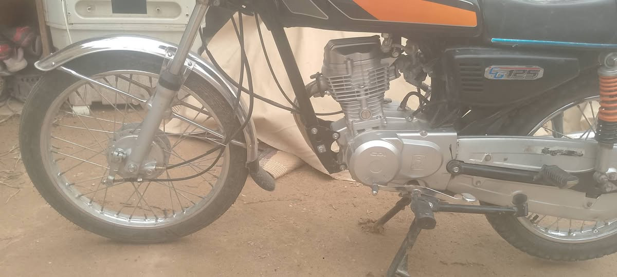 سلام عليكم دراجه اربعه كير  اوراق اصولي
سعره  800  مكاني كربلاء نجف ‏‪***********‬‏
