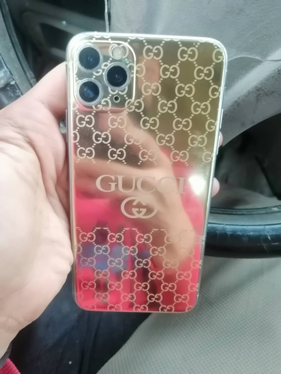 السلام عليكم شباب ايفون 11برو ماكس ذاكره 64 بطاريه 100 الجهاز نضيف حيل مبدل شاشه وبطاريه وثنينهن اصليات الضهر اني مغلفه كلشي مابي ابيض السعر 225 المكان فلرجه قريه المختار للتواصل خاص او اتصل او واتساب ***********
