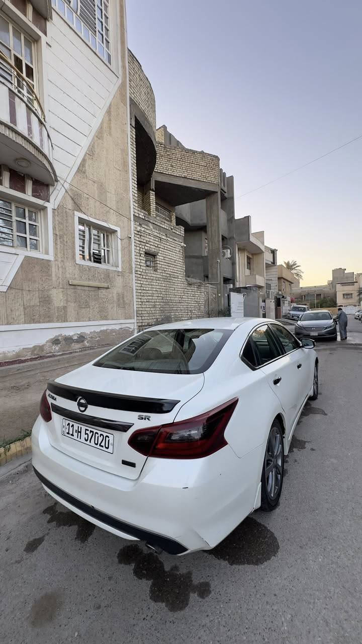 التيما 2018 sr
سيارة نظيفة عليها ادامة جديدة 
لايتات زينون 
مواصفات sr معرفة 

شاشة كار بلي 

تدفئة كشنات +ستيرن 

تشغيل عن بعد 

ابواب بصمة 

ماشية 86446 mi 

ضربة سيارة موضح بالصور 

السعر 130$ وبيه مجال بسيط 

***********
